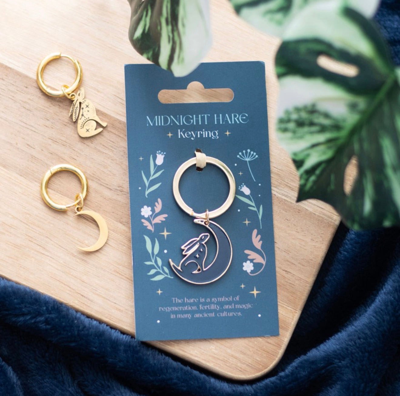 MIDNIGHT HARE KEYRING MOON GAZING HARE