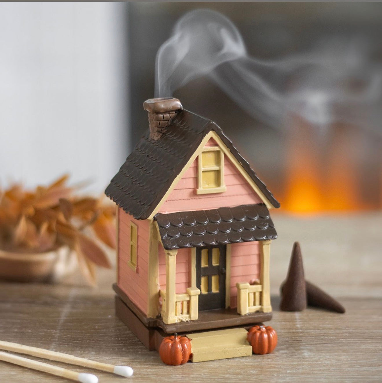 PINK HOUSE INCENSE CONE BURNER WITH PUMPKINS