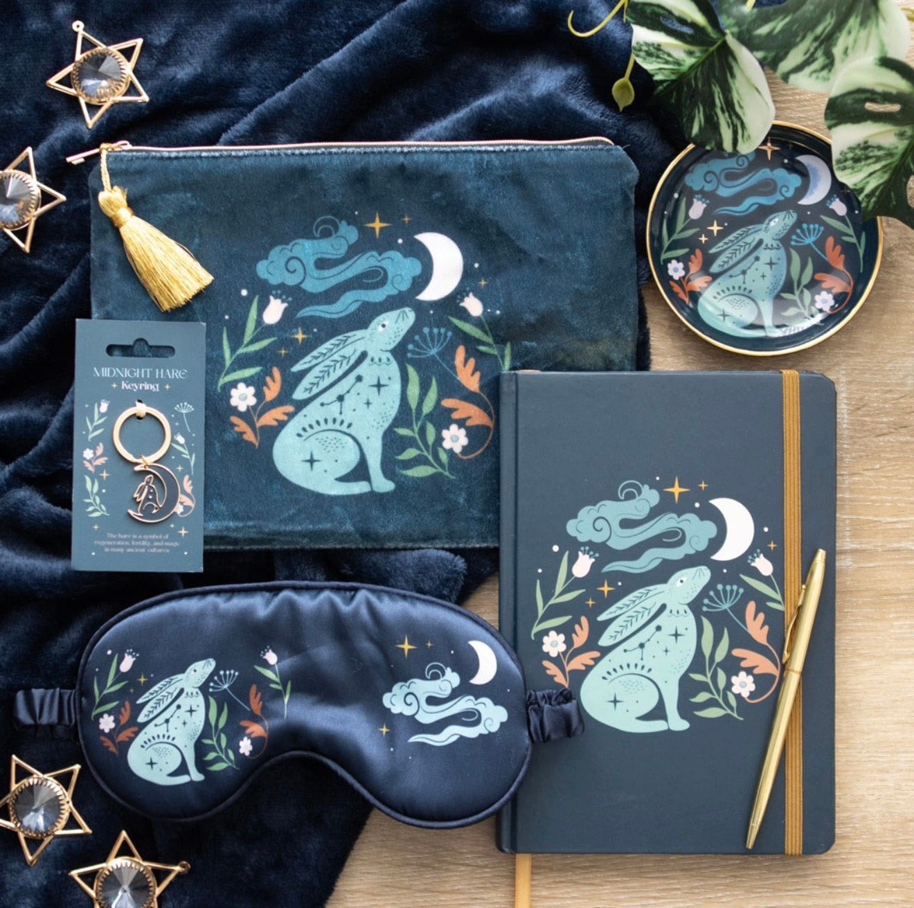 MIDNIGHT HARE MOON GAZING HARE VELVET MAKEUP BAG