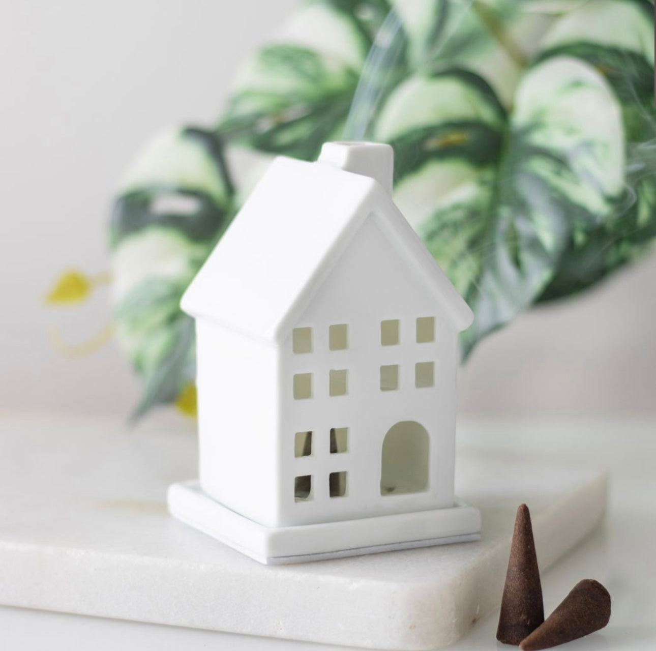 WHITE HOUSE INCENSE CONE HOLDER