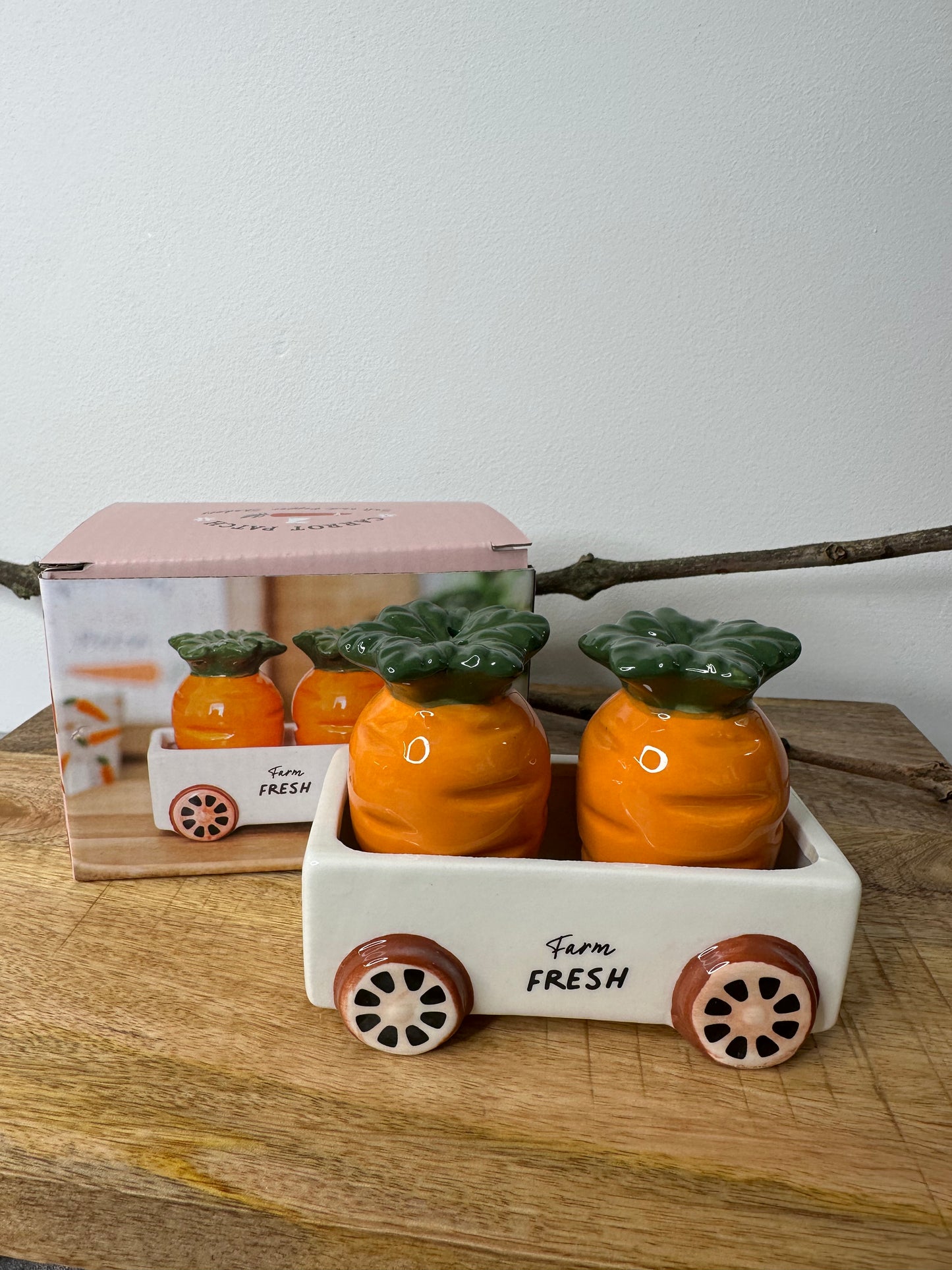 CARROT SALT AND PEPPER SHAKERS IN WAGON