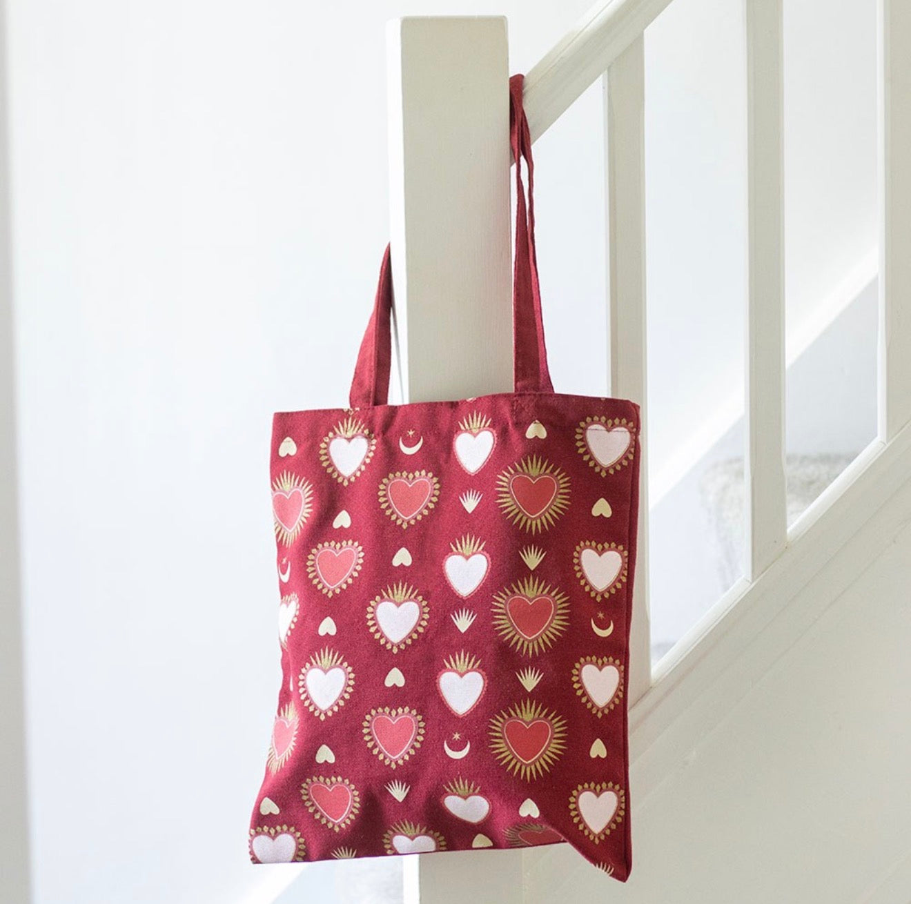 SACRED HEART PRINT TOTE BAG